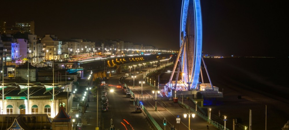 The Brighton wheel at night